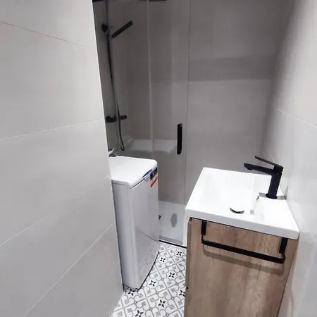 Digital Nomad Paradise - Garaje/pc Monitor 公寓 萨利纳斯