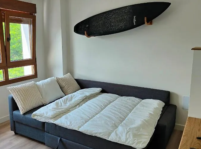 Digital Nomad Paradise - Garaje/pc Monitor Appartement Salinas (Castrillon)